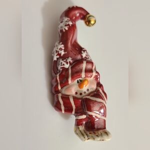 Pottery glazed brooch snowman TBC 2003 Christmas super cute vintage estate